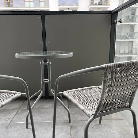 Daire Kasprzaka 31 Free Parking By Perfect *